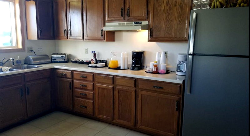 Value Host Motor Inn - From Web Listing (newer photo)